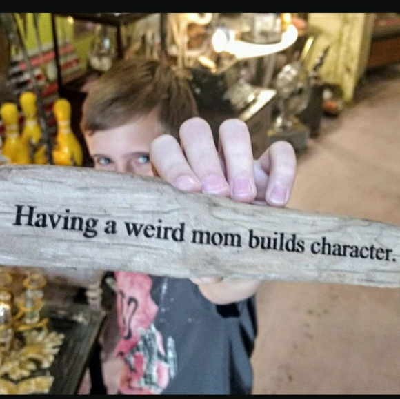 Meet your Posher, Tiffany - Picture 2 of 2